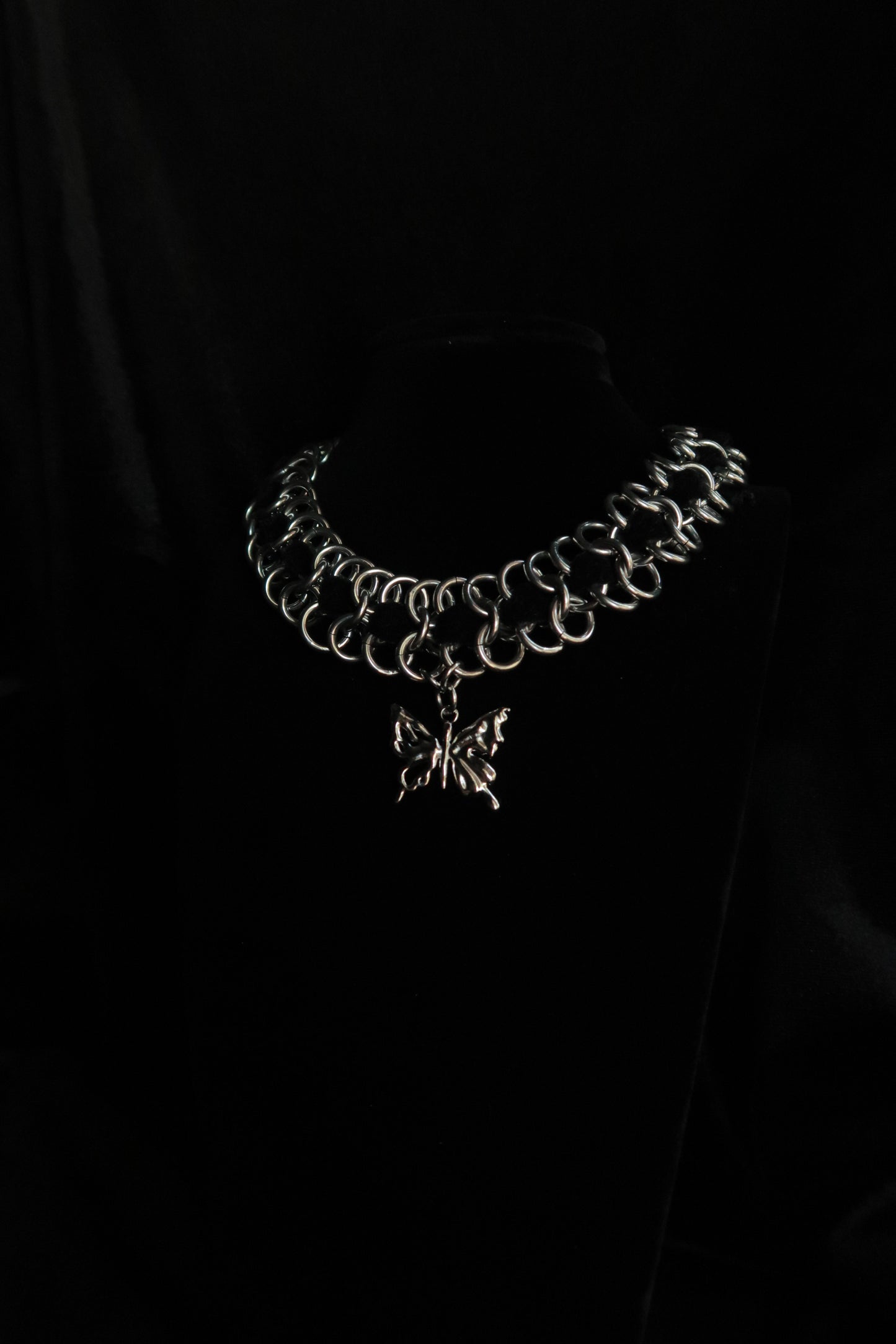 Lily Choker