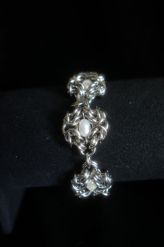 Alva Bracelet